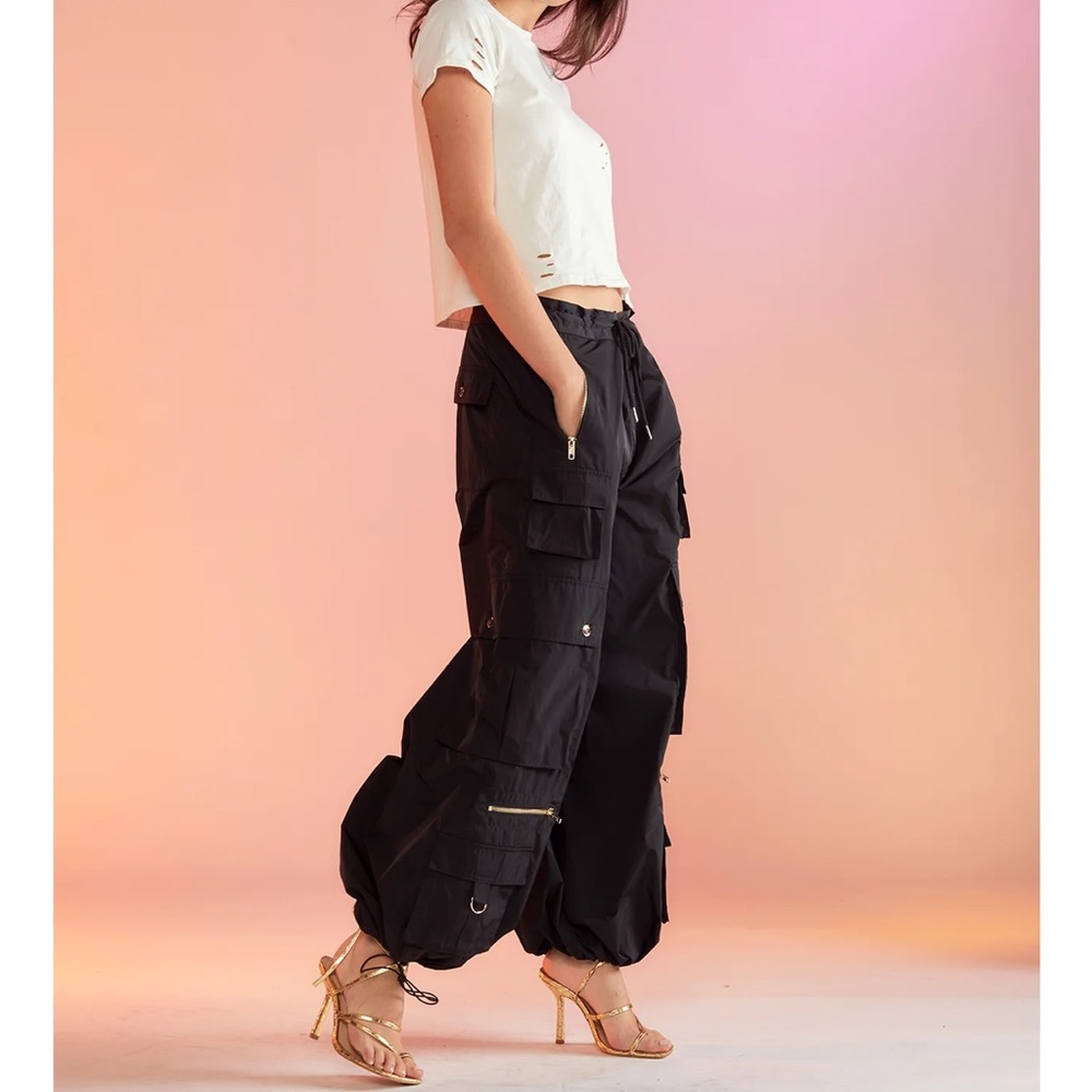 Cynthia Rowley cargo parachute pants black/gold
